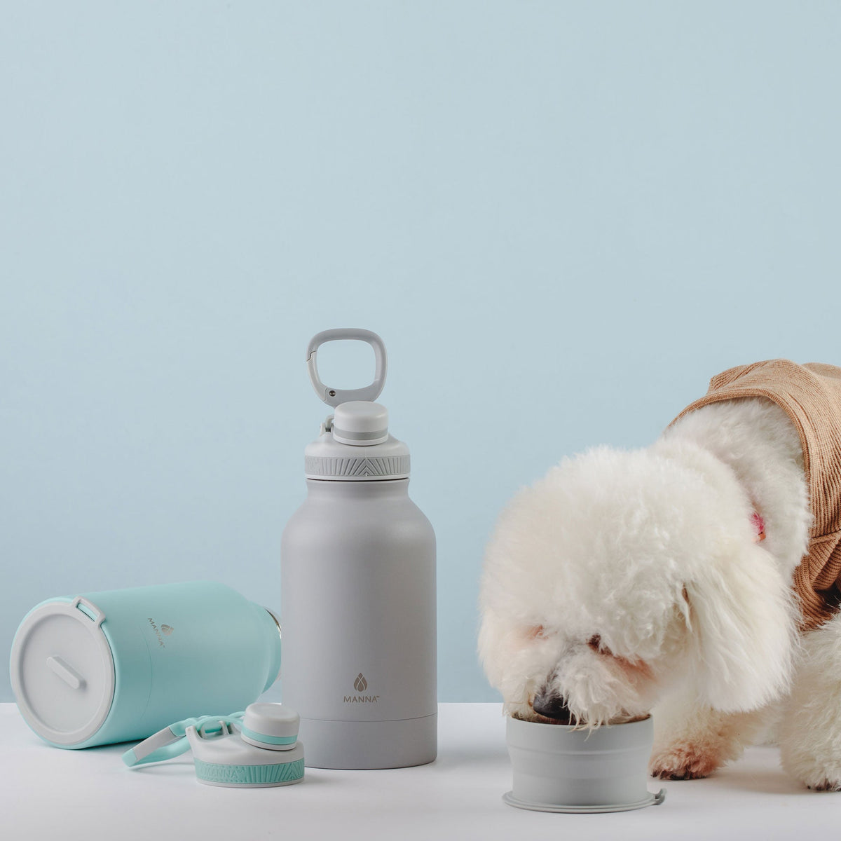 46-oz-rover-bottle-z2 WEB_156A7390_2b12558f-2e11-4712-881b-a120febc680c.jpg